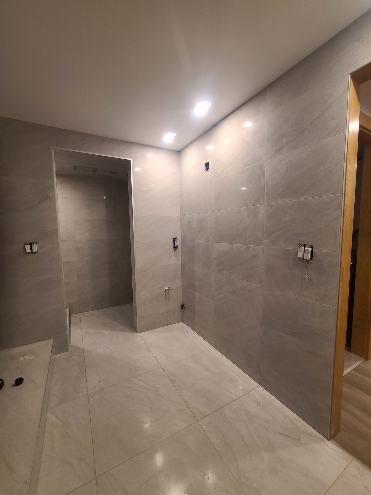 Bathroom Remodel photo 4